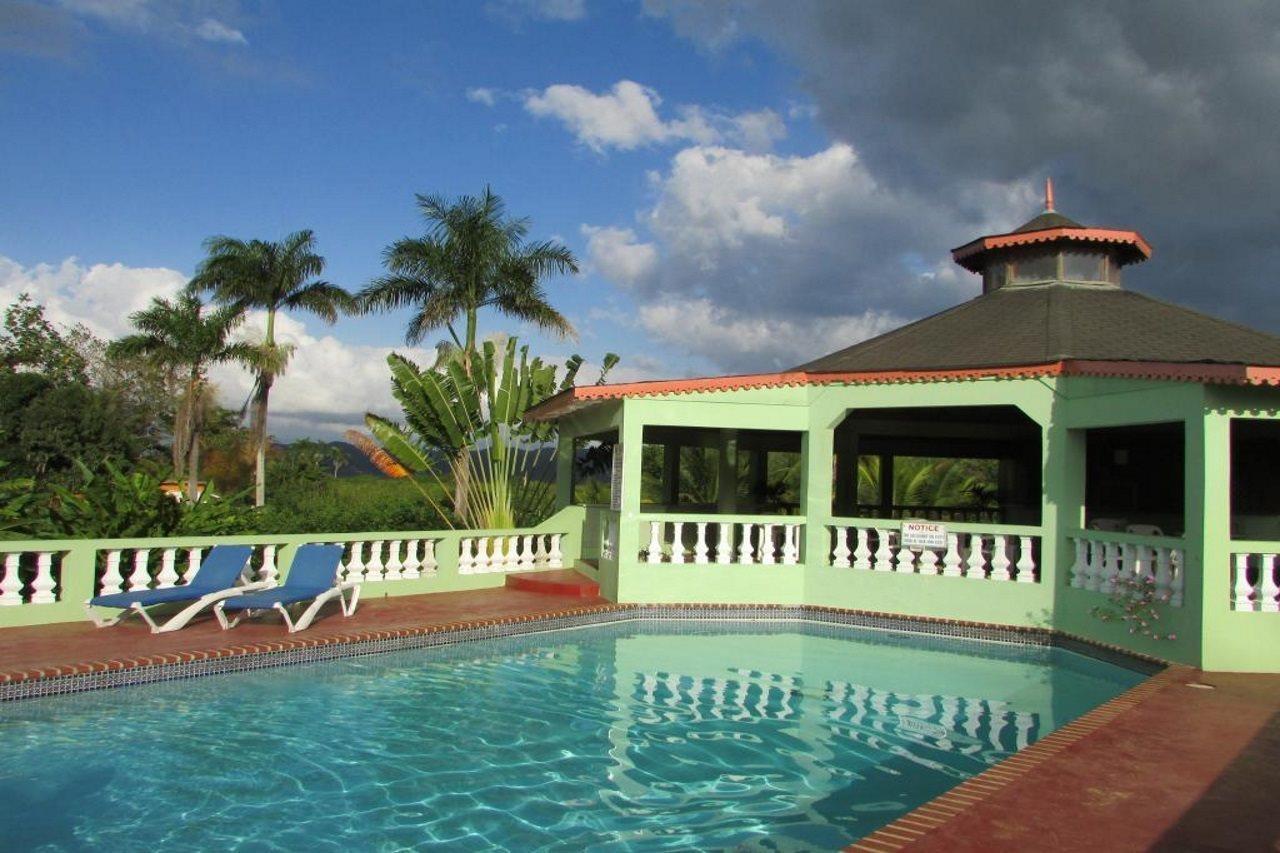 Hidden Paradise Resort Hotel Негрил Екстериор снимка
