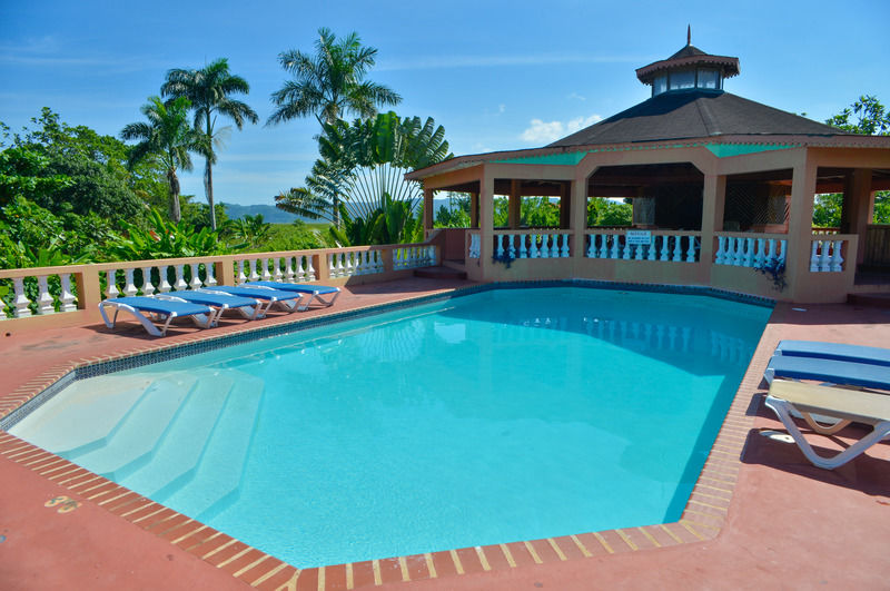 Hidden Paradise Resort Hotel Негрил Екстериор снимка
