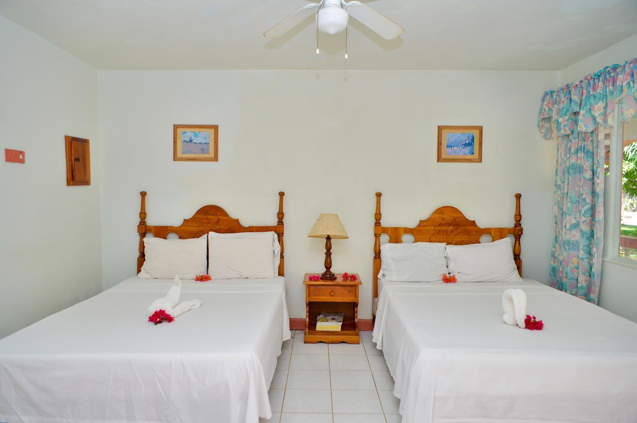 Hidden Paradise Resort Hotel Негрил Екстериор снимка