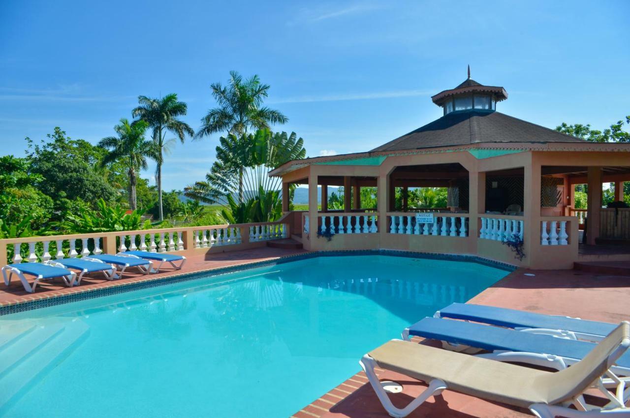 Hidden Paradise Resort Hotel Негрил Екстериор снимка